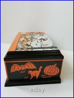 ALL HAND PAINTED jewelry box Halloween vintage cooky cookie cutters ooak Disney