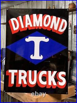 HAND PAINTED VINTAGE STYLE DIAMOND T TRUCK METAL GASOLINE OIL CAR SIGN 18x24