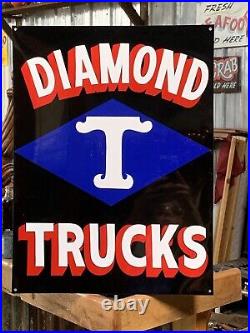 HAND PAINTED VINTAGE STYLE DIAMOND T TRUCK METAL GASOLINE OIL CAR SIGN 18x24