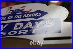 RARE 1950s LAZY DAYS RESORT LAKE OF THE OZARKS PAINTED METAL TOPPER SIGN FISHING