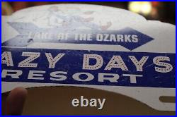 RARE 1950s LAZY DAYS RESORT LAKE OF THE OZARKS PAINTED METAL TOPPER SIGN FISHING