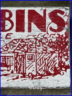 VTG Hand Painted Wooden Sign TOURIST CLEAN CABINS GAS OIL Rustic Motel Lodge 29