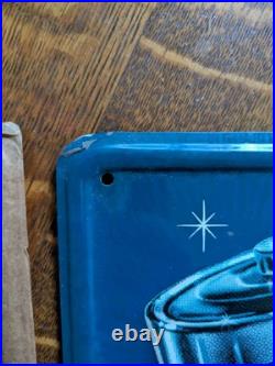 Vintage Eveready painted metal sign 10 x 14 NOS