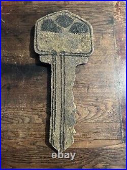 Vintage Hand Made Key Sign Hand Painted Hardware Store Signage Folk Art 2